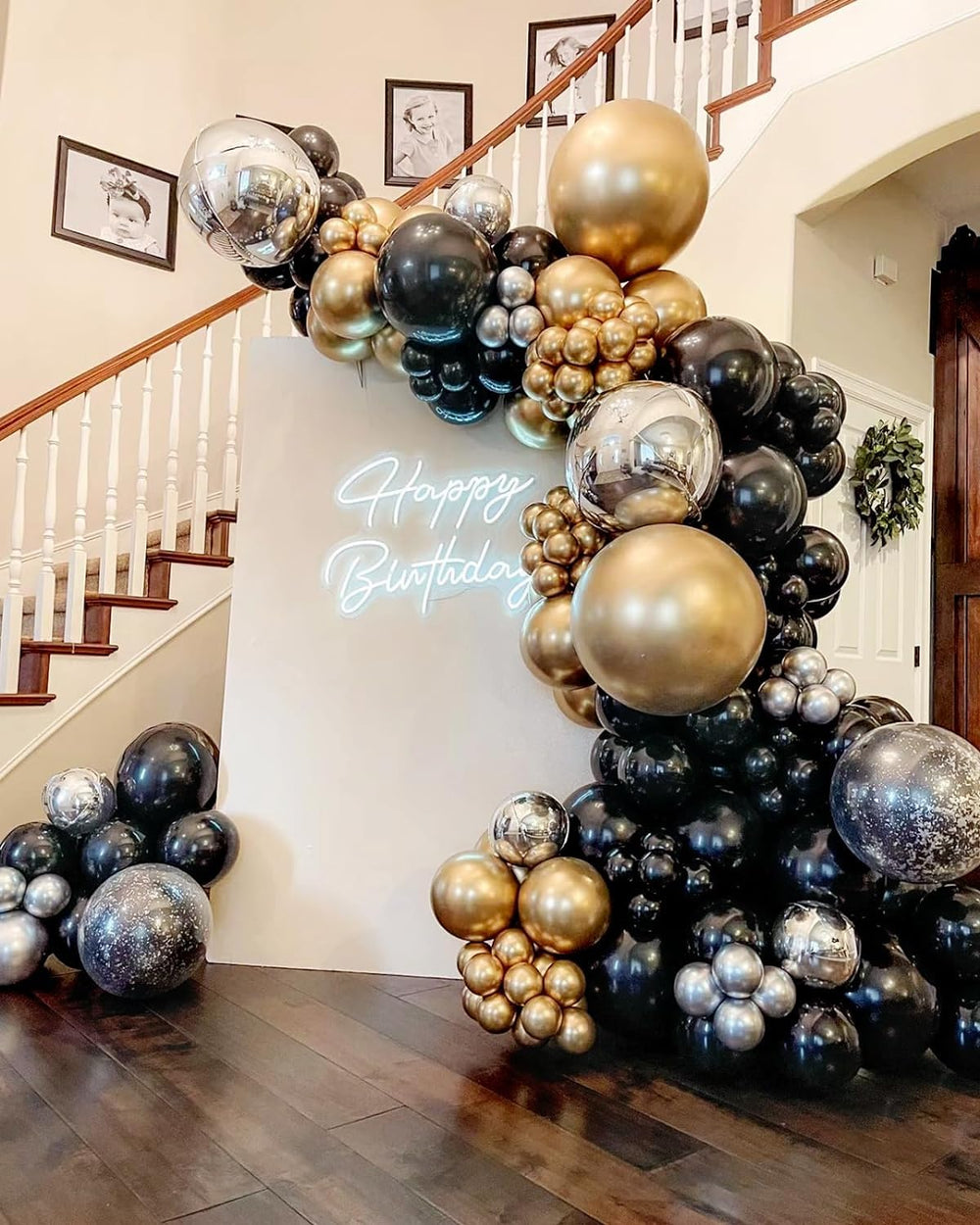 BAUANOOY Halloween decor balloons suit spooky party themes.