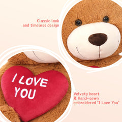 Close look at BENINY bear face with cute features.