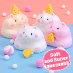 BESNEL gift box with four hamsters ready for gifting