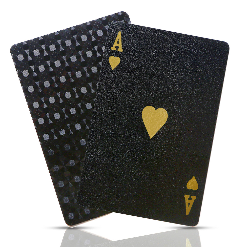 BETTERLINE waterproof poker cards stay durable through spills.