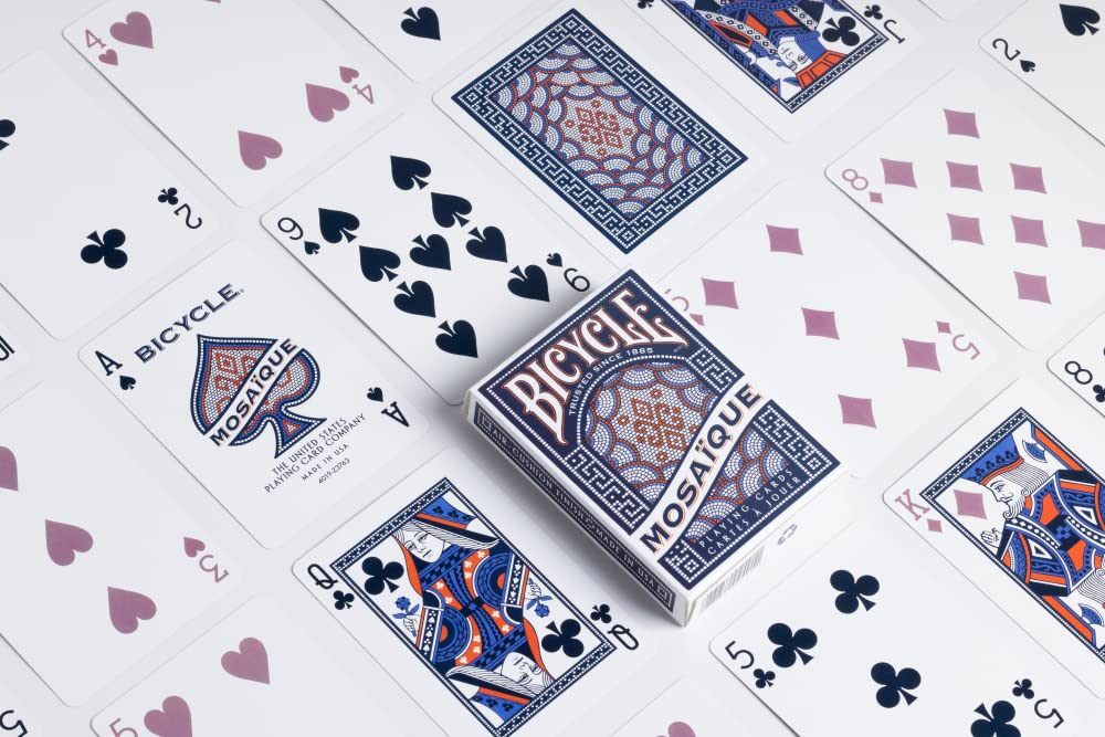 Bicycle Mosaique premium cardstock delivers durable handling and longevity.