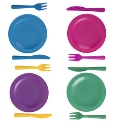 Big Mo’s Toys playset features pots and ladle for cooking pretend scenarios