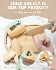 Biticolor storage bag keeps all pieces organized after kitchen play