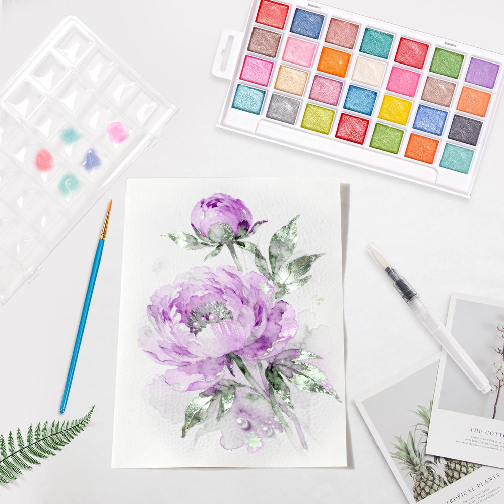 Blablaovy compact watercolor box fits easily in bags for travel.