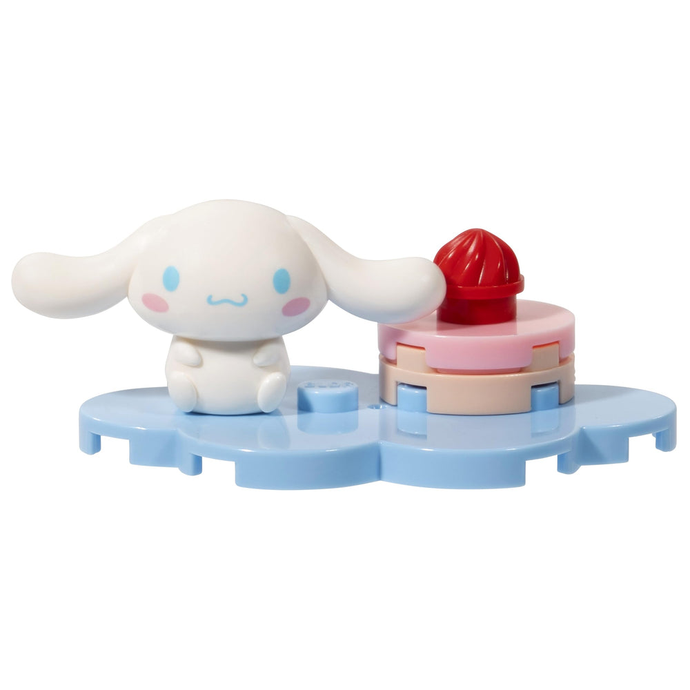 BLDR Pompompurin accessory complements buildable play setups.