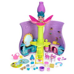 Blume Secret Surprise Garden Playset: petal opening reveals hidden treasures and a rare doll