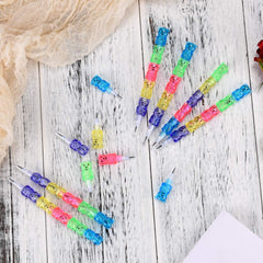 Boao durable plastic construction withstands daily use of kids' art projects.