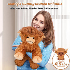 Soft fur close-up from Bobbie & Laxi plush for cozy hugs