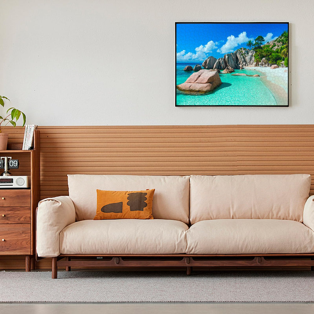 BraniacBits glossy finish enhances colors with reduced glare for easier viewing