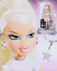 Bratz Charmz Cloe earrings and hairclips complete glam look