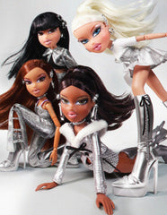 Bratz Charmz Cloe makeup detail with soft pink lips