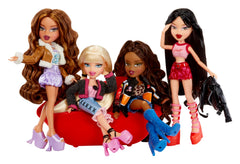 Bratz Goin’ Out Cloe pigtails and soft-glam makeup complete her vibe