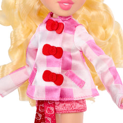 White headband and earrings completing the kawaii look