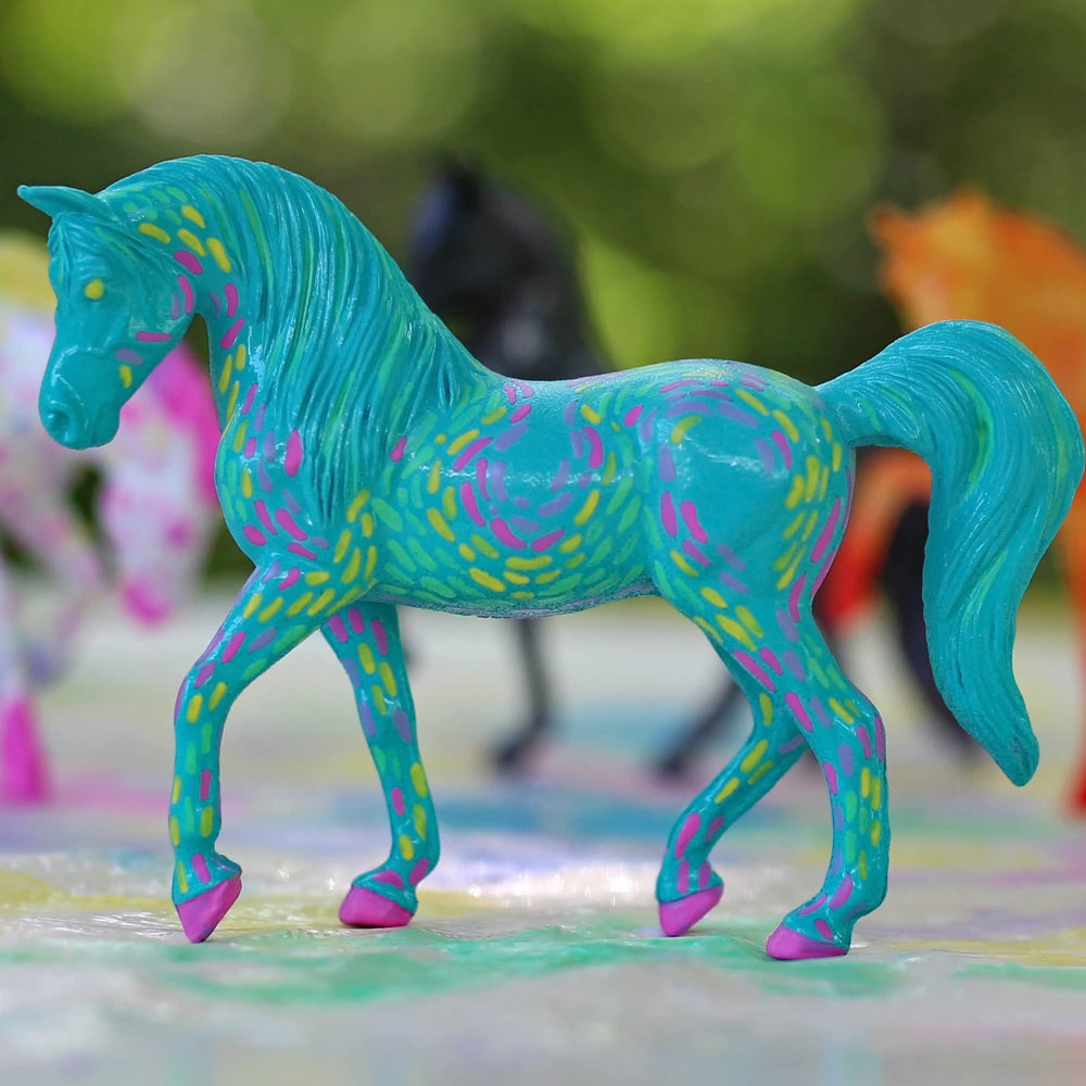 Breyer Stablemates paintbrush included for precise, beginner-friendly painting.