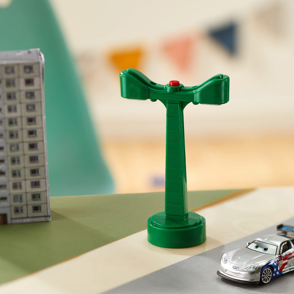 BRIO 33836 double-sided LED creates immersive two-sided illumination.