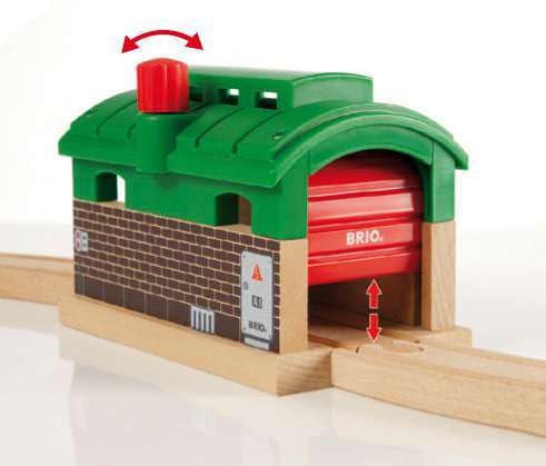 Brio World layout connection with the Train Garage on the track.