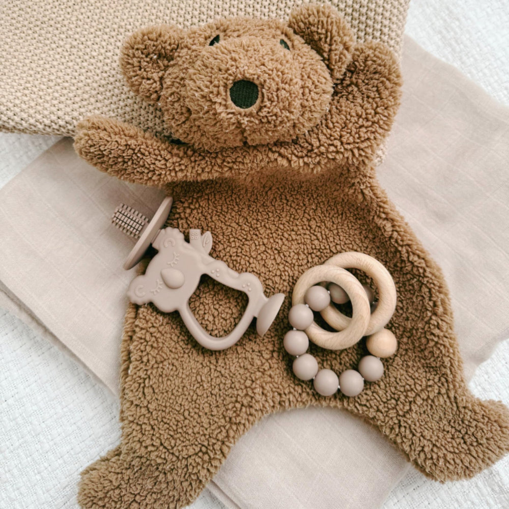 Bumble Bear machine-washable design keeps baby belongings clean