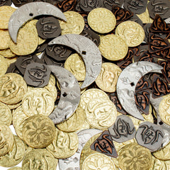 Byhoo DND coin set close-up showing dragon relief and tactile ridges