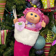 Cabbage Patch Kids adoption birth announcement on hang tag adds story