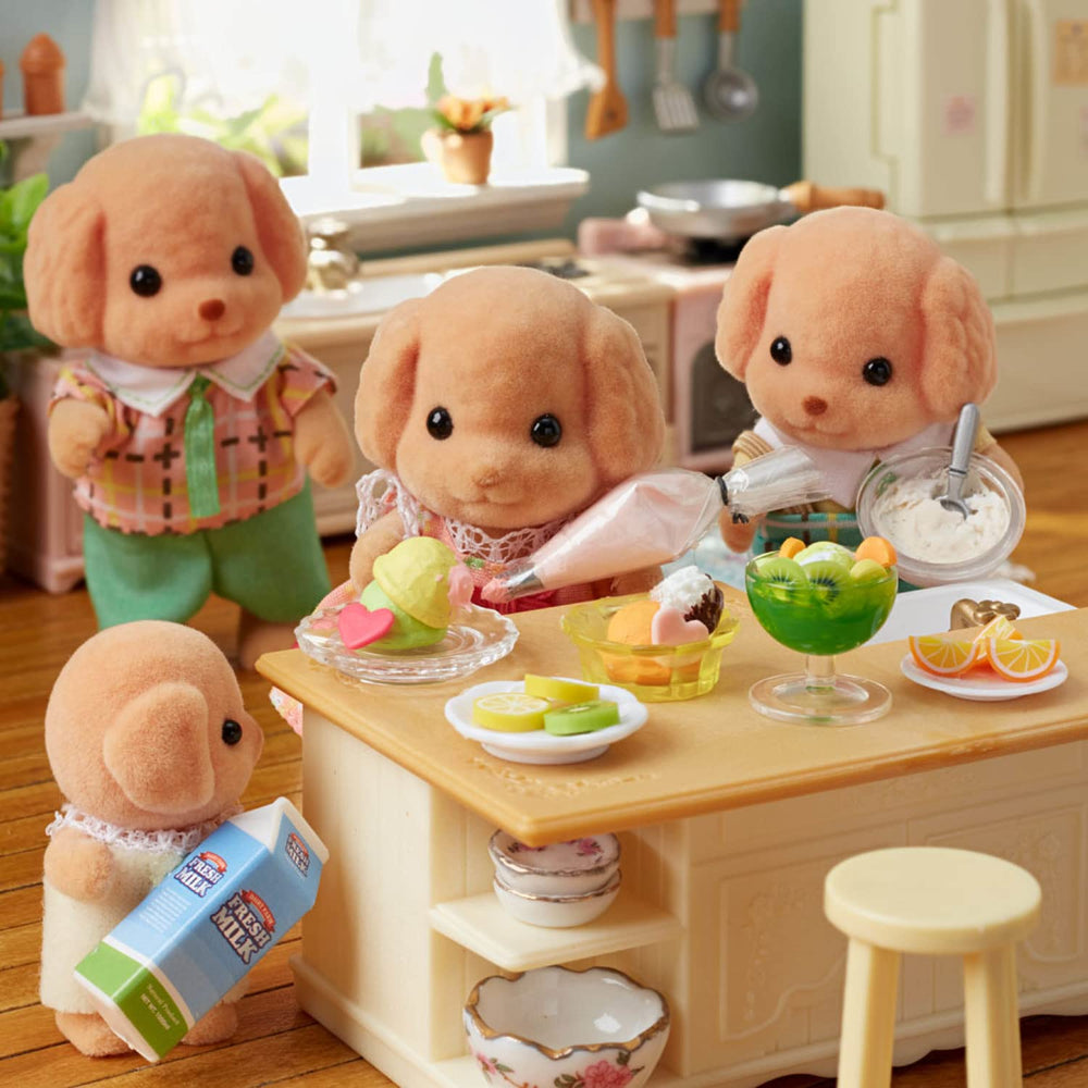 Calico Critters Toy Poodle Family Melinda 2.25-inch sister figure inviting tea party play