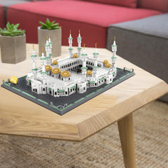 CAXIMSY Realistic model enhances display shelf with intricate architecture