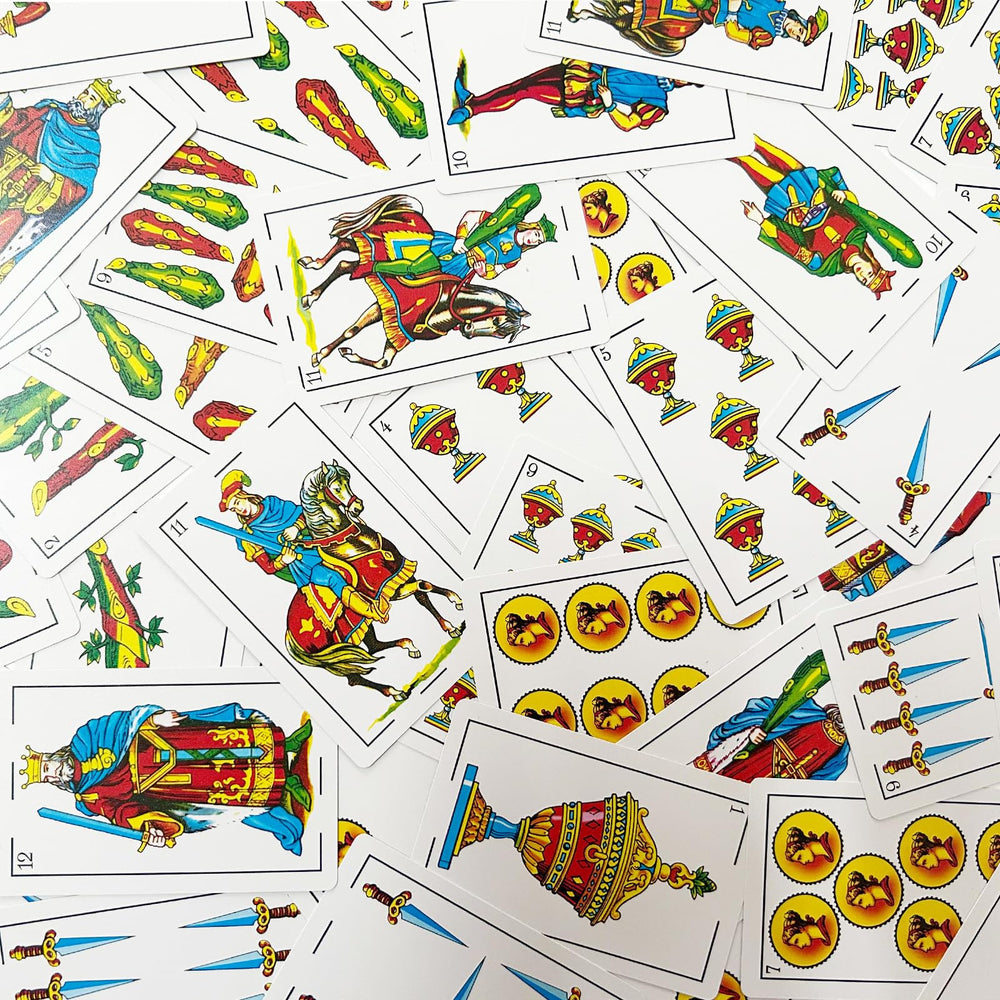 CDBXRA compact waterproof cards ideal for Puerto Rico classic games