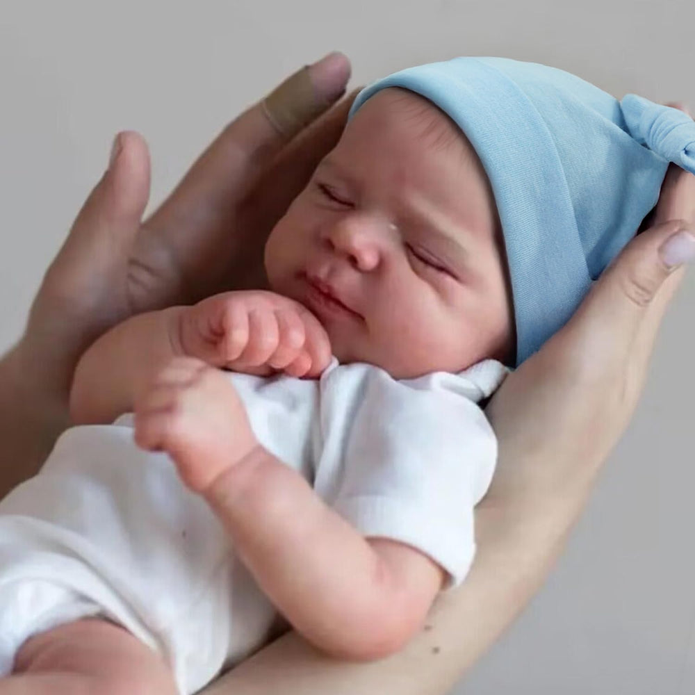 CHAREX Pascale weighted cloth body ideal for cuddling and pretend play.