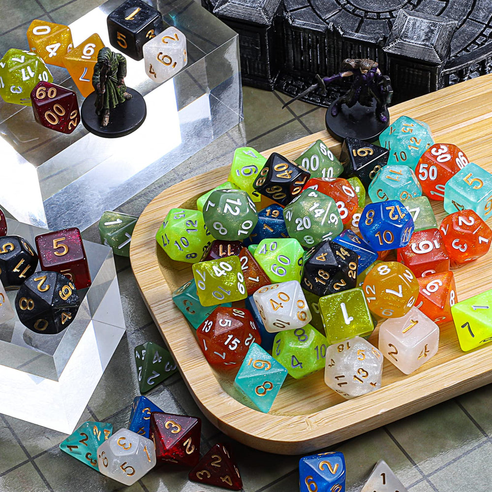 CiaraQ D10 0-9 monochrome dice for fast, pips-first rolls.