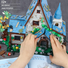 FliCineCrt Magic Stone House blocks close-up, durable ABS bricks for long-lasting play sessions.