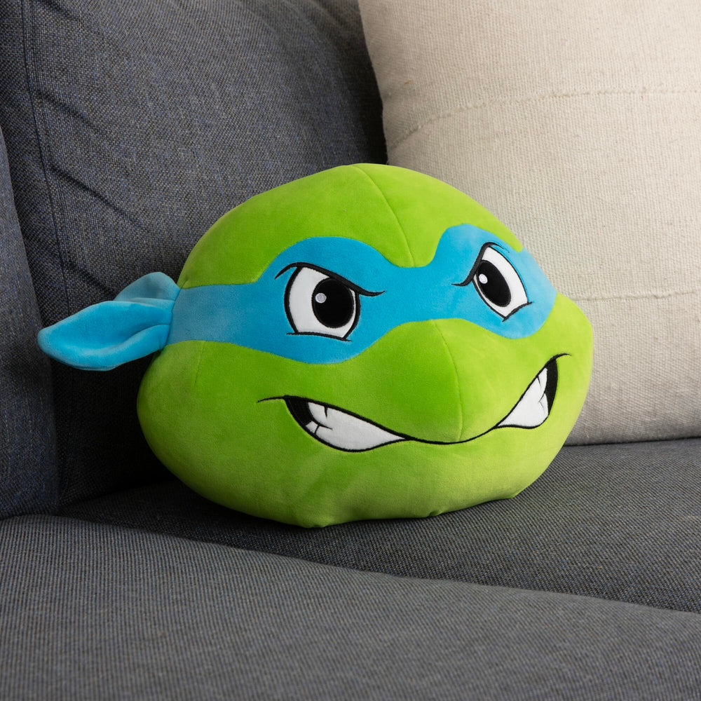 Club Mocchi Mocchi Leonardo head plush close-up texture