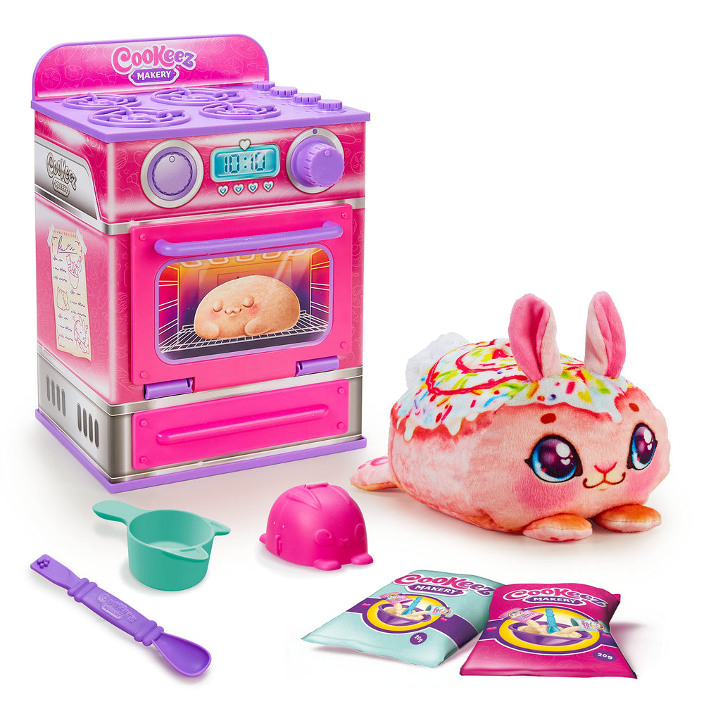 Cookeez Makery Cinnamon Treatz Oven opens to reveal a scented plush friend.