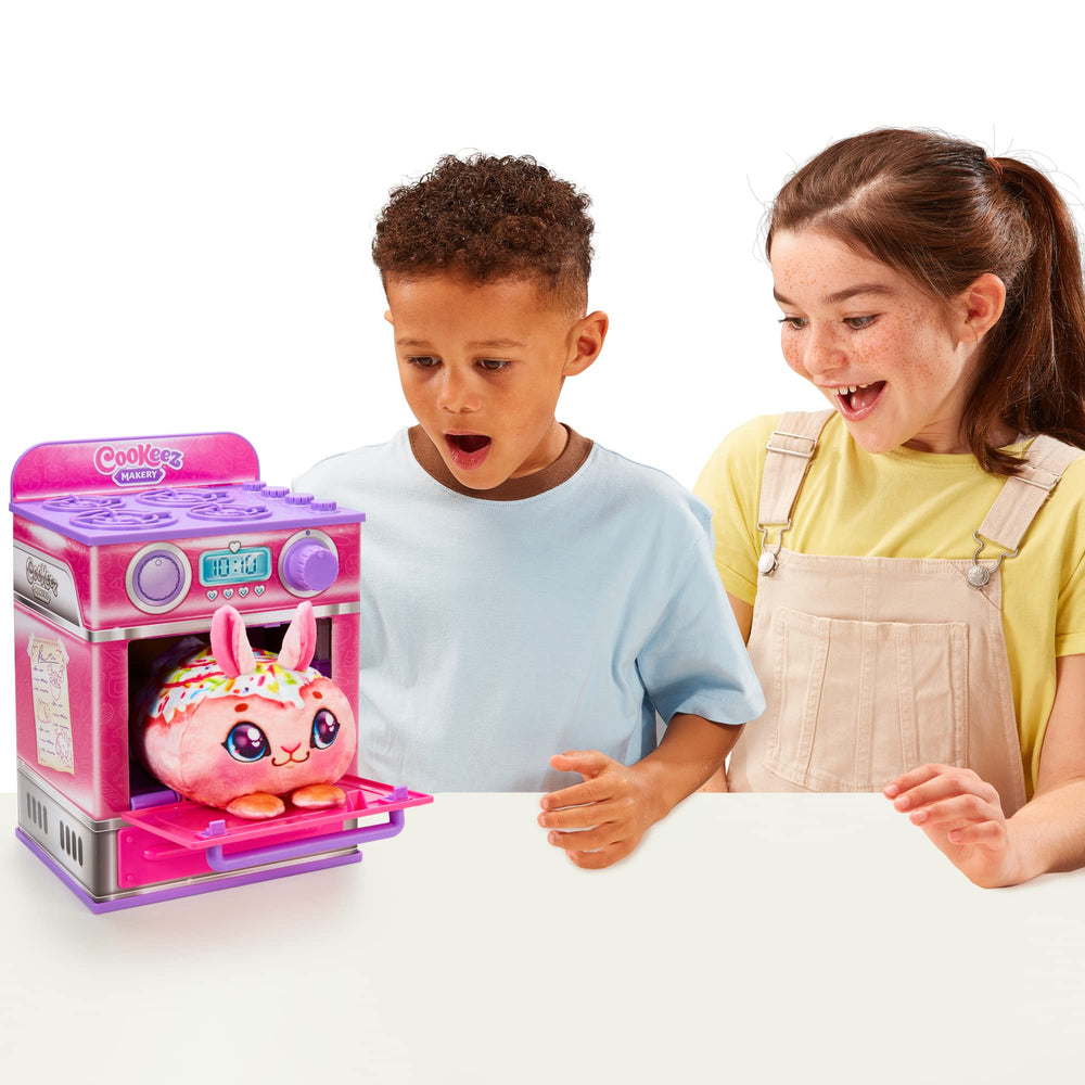 Cookeez Makery Cinnamon Pooch plush offers warm, squeezable play.
