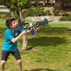 COOLFOX packaging includes 100 darts for ready-to-play gifting.