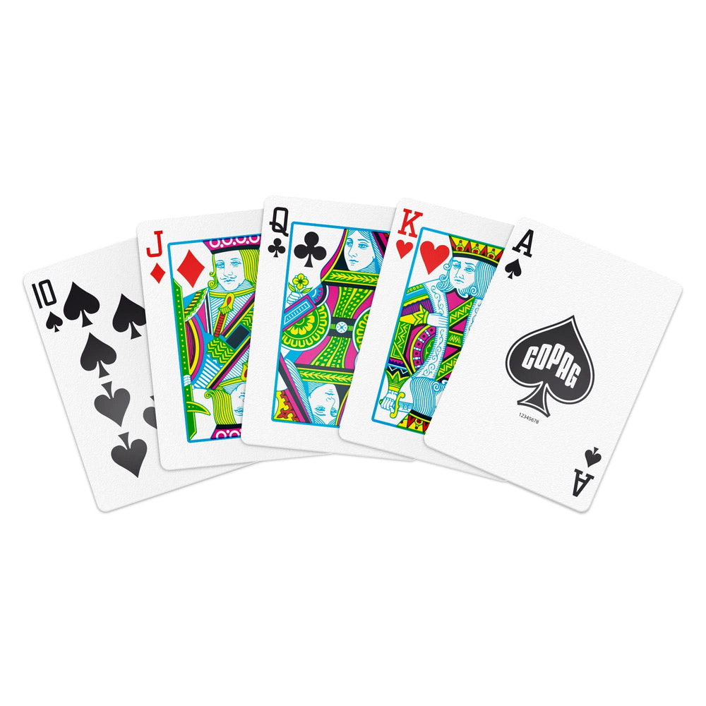 Copag 1546 liquid-resistant design guards cards against spills and stains.