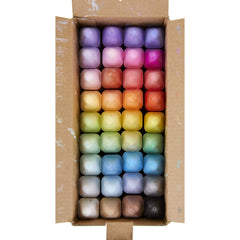 Crayola Sidewalk Chalk 36 Ct — antiroll design keeps sticks within reach during play.