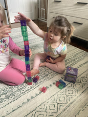 CreateOn Crayola Glitter PIP Cubes magnetic connection shown for easy grasp and secure builds.