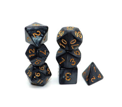 CREEBUY D8 die in pearl black with readable digits for smooth rolling.