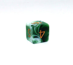 CREEBUY green-white d8 dice with legible numerals for fast results checks.