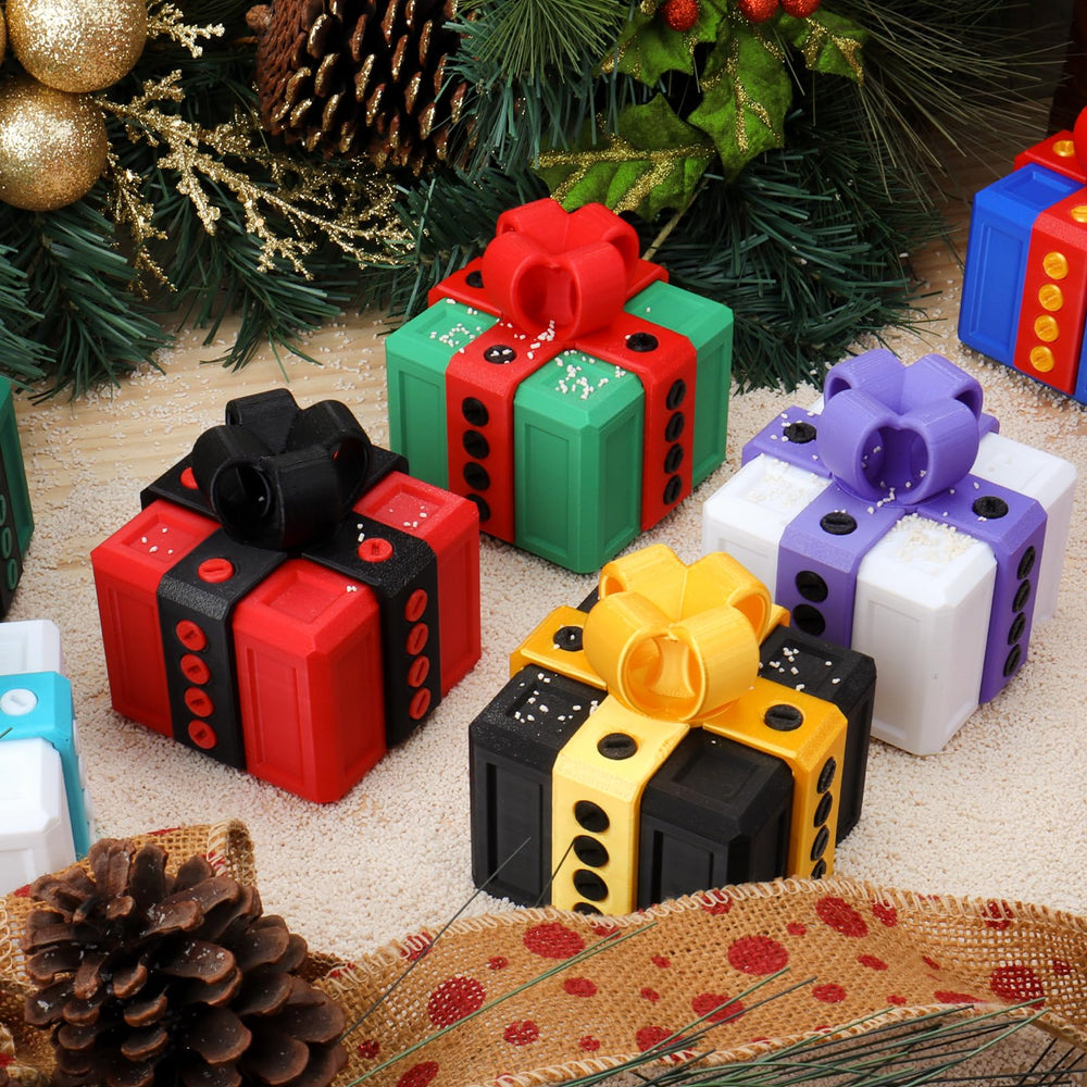 critigulf versatile gifting for men, women, teens at holiday celebrations