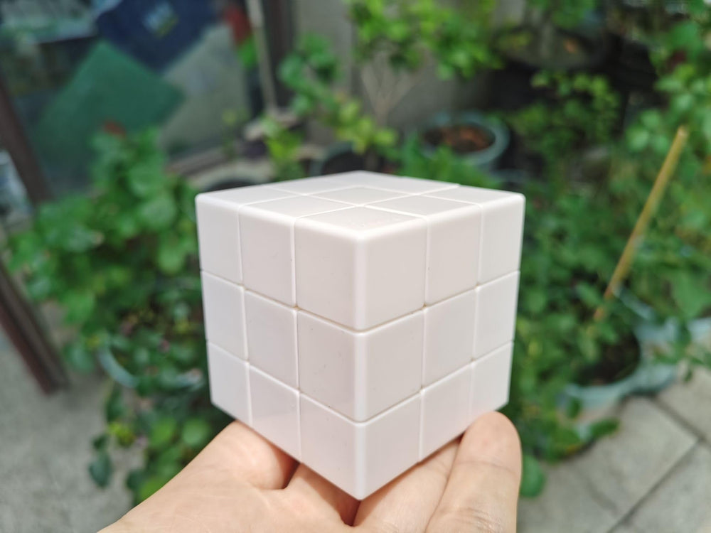 Cuberspeed fidget cube shown as a stress-relief and focus tool.