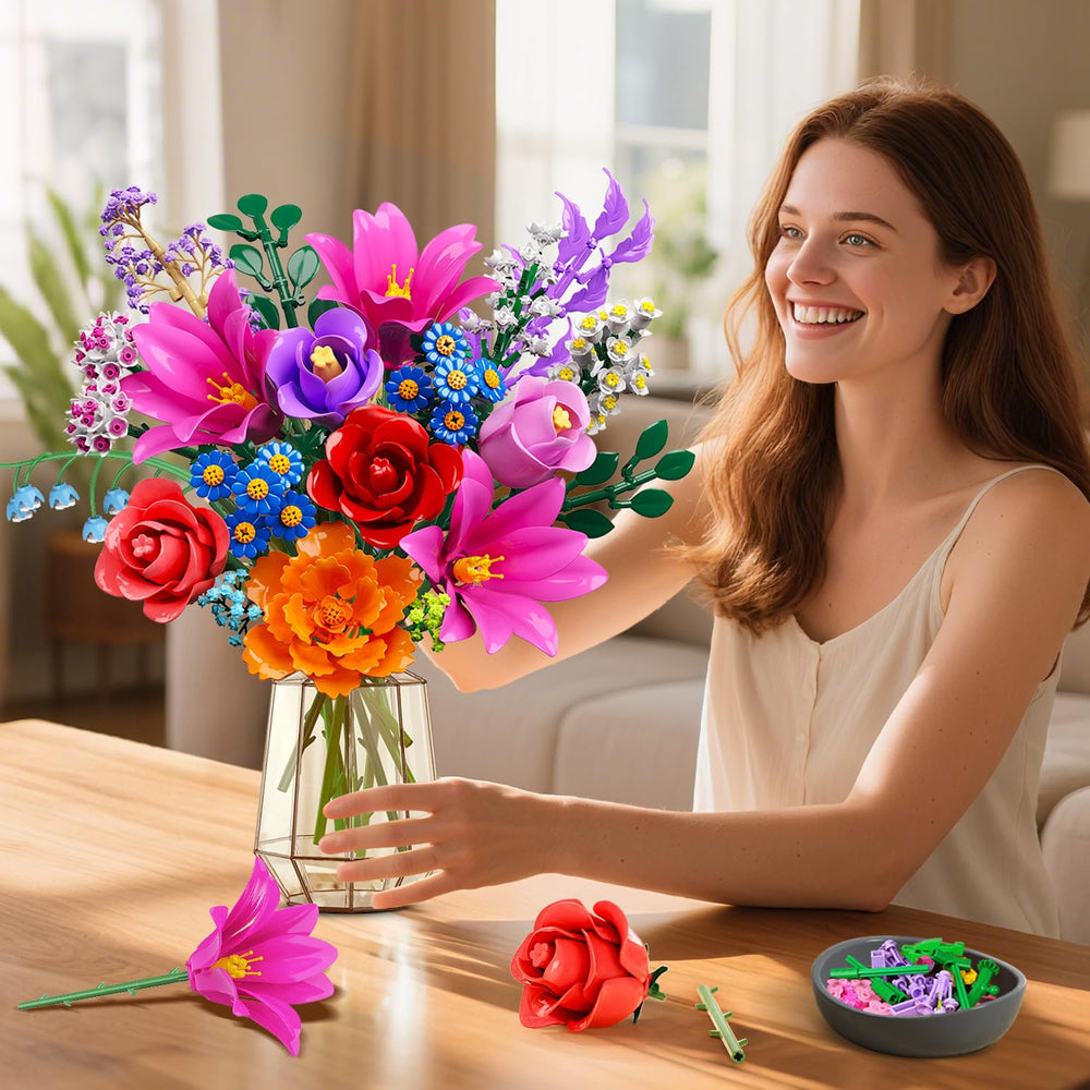 CUBIMANA easy-care decor set offers year-round beauty with zero maintenance.