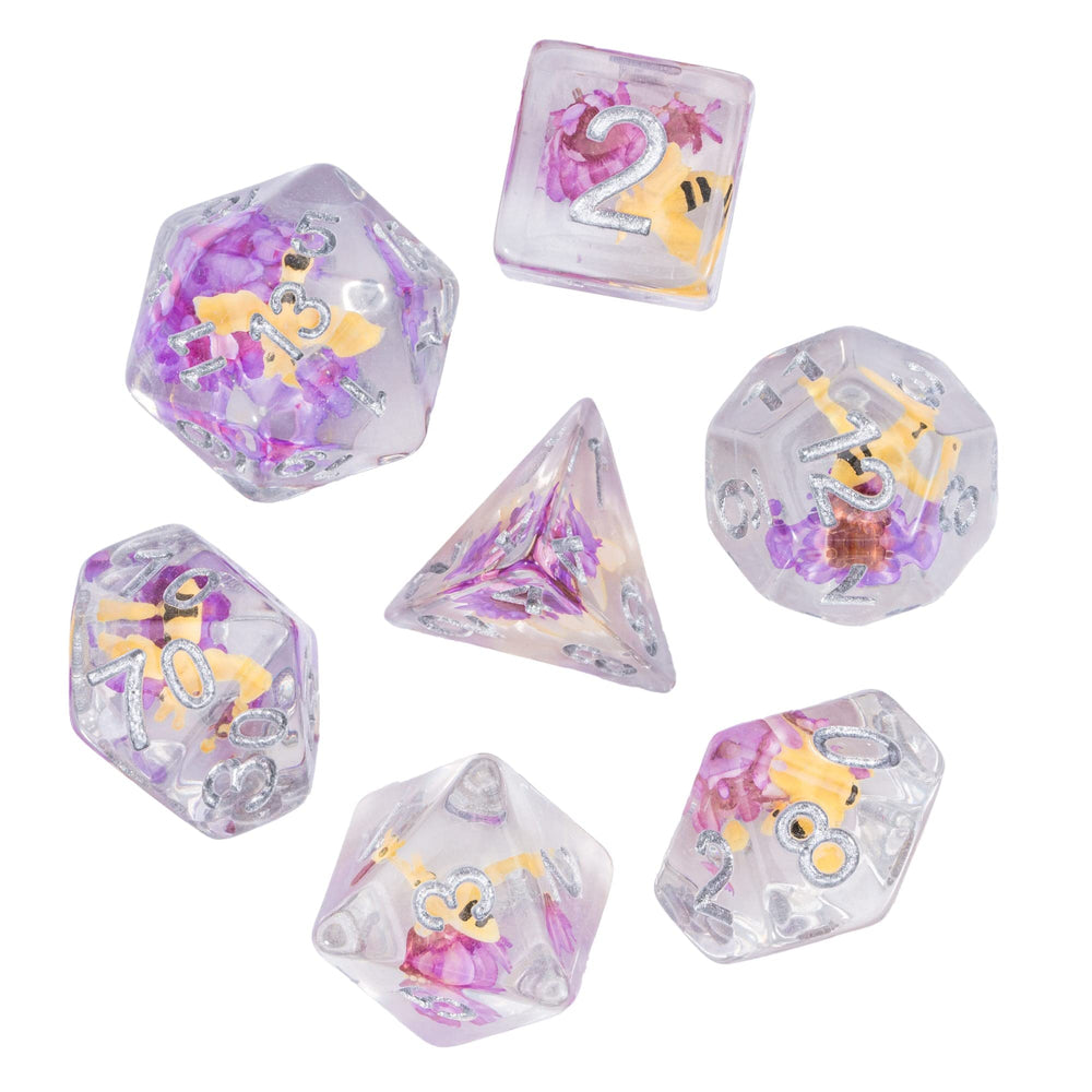 Cusdie dice on tabletop; comfortable grip and display-ready aesthetics