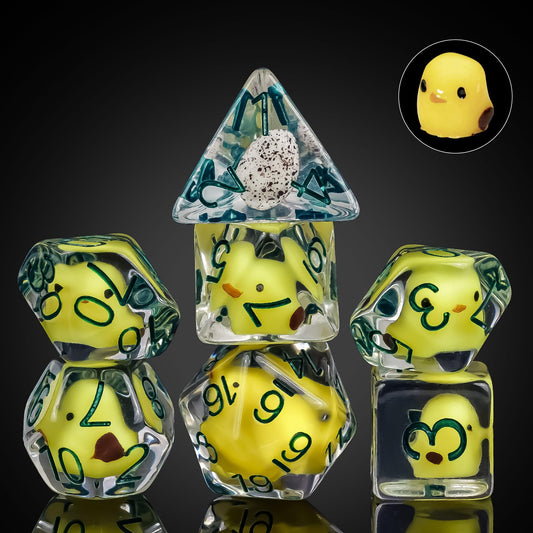 Cusdie 7-Die DND dice set, D4 yellow chicken, vivid and easy to identify during gameplay