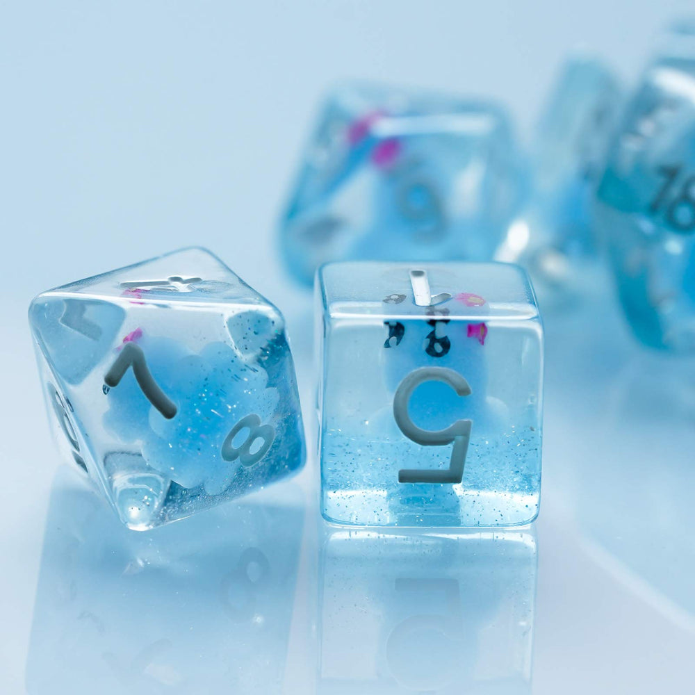 Cusdie octopus-inside-dice with clear faces simplify quick decisions.