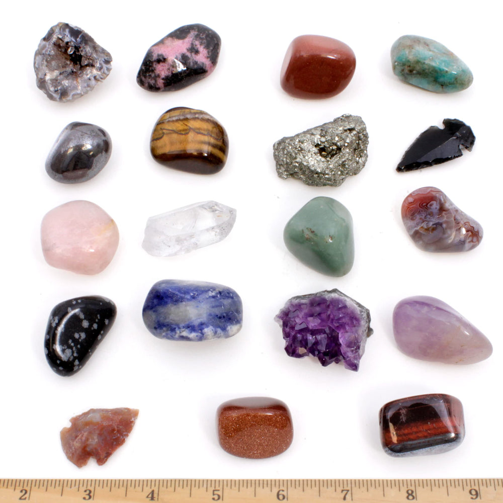 Dancing Bear color identification guide helps young collectors identify stones.