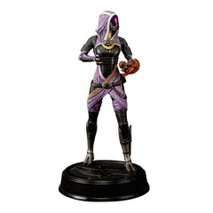 Dark Horse Mass Effect Tali’Zorah figure in a dynamic display pose for shelf showpiece.