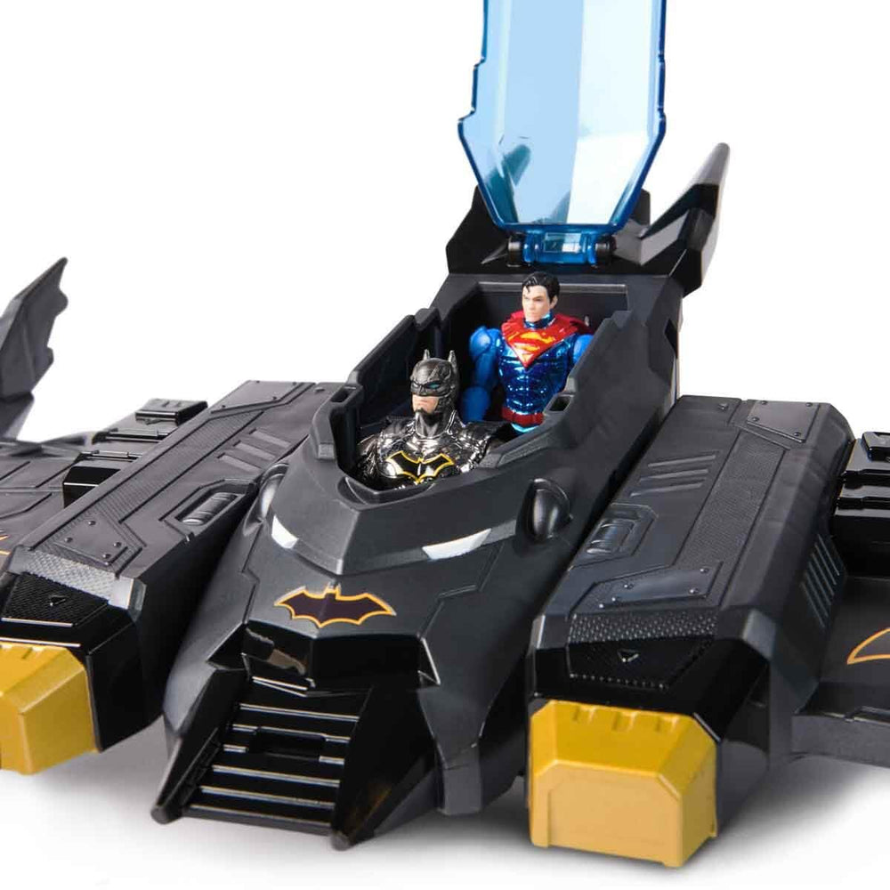 DC Comics Metal Force Batwing to Mech Transformation demonstrates morphing play into a towering battle robot.
