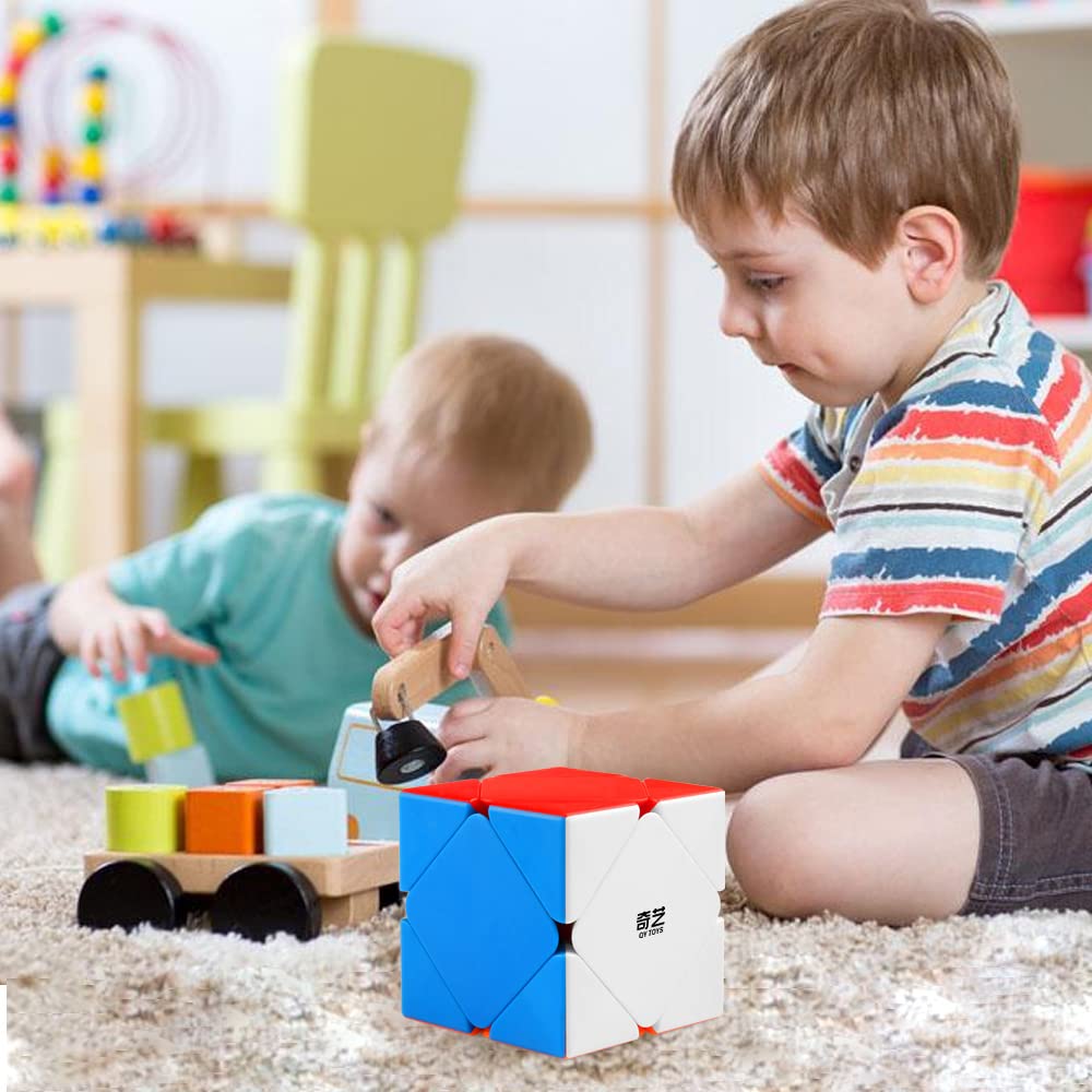 D-FantiX QYTOYS Qicheng Skewb color-matching puzzle emphasizes brain-teasing fun for all ages.