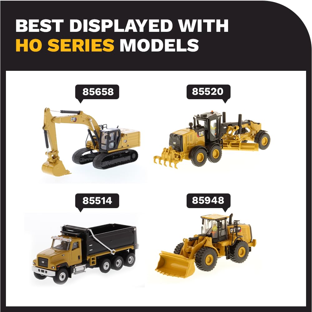 Diecast Masters Caterpillar D9T box with real-machine photos and specs