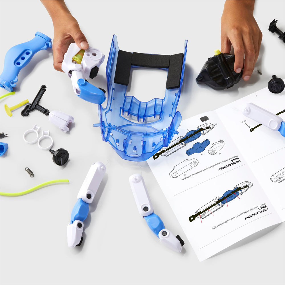 Discovery Kids bionic hand with targeting light enhances tech play